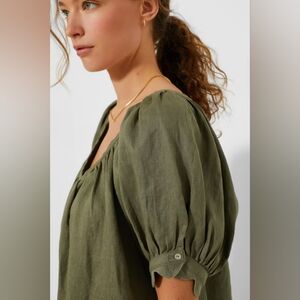 NWT Tuckernuck Army Green Linen Tully Top Size Medium